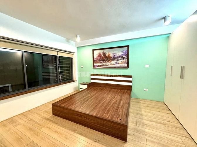 Bán nhà đẹp BỒ Đề 32m²x 5 Tầng ,gần cầu Chương Dương .Giá 7,75 tỷ