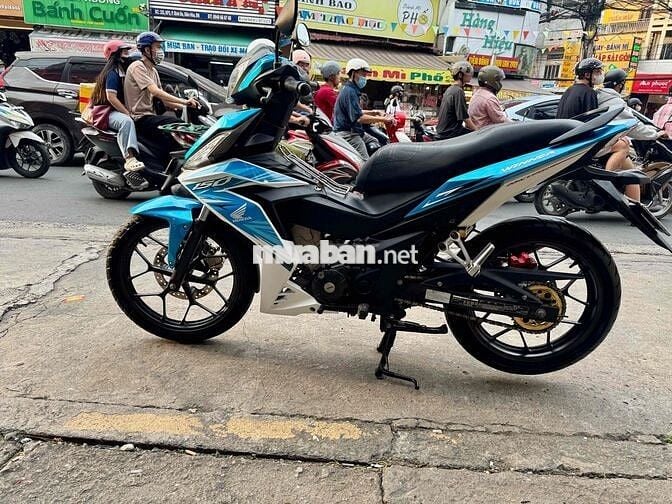 🔵🔵 Winner V1 Xanh trắng đen đký 2018 xe đẹp có góp