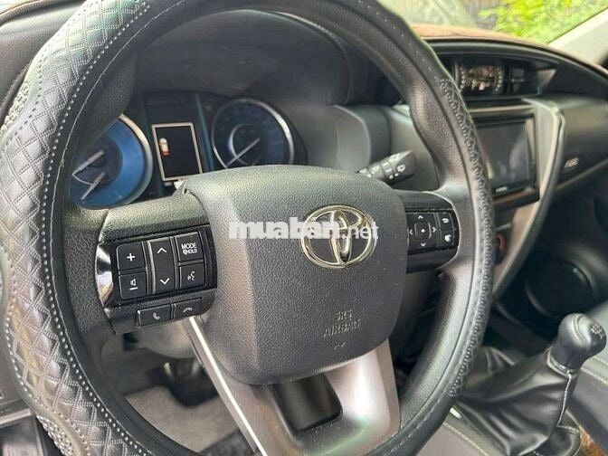 Toyota fortuner 2.4G