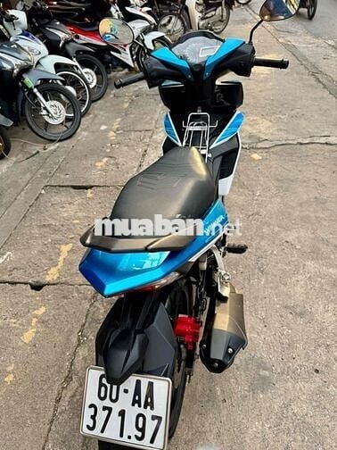 🔵🔵 Winner V1 Xanh trắng đen đký 2018 xe đẹp có góp