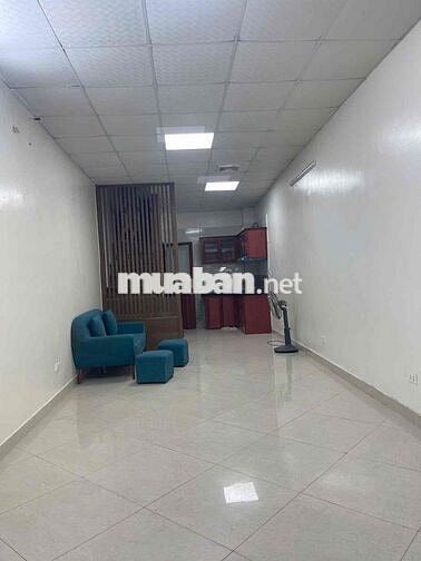 Hơn 2 tỷ chút có nhà đẹp Bằng Liệt-mặt ngõ oto tránh-KD-45m*2T;MT4m