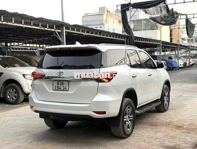 Toyota Fortuner 2.4 4G AT 2022 - 91000km