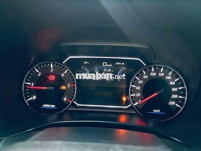 Isuzu Mu X 2022 B7 4x2 MT - 69000 km