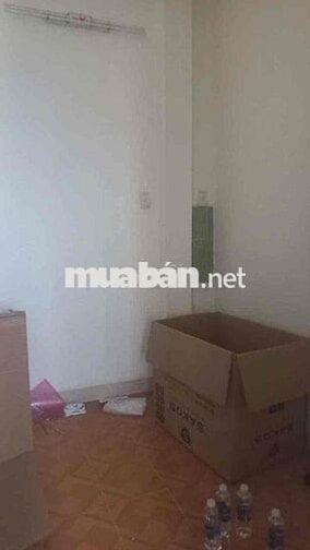 thuê Mt Phạm Văn Chí Q6, 4x8, 1trệt2lầu, sạch sẽ có nội thất, cọc 1