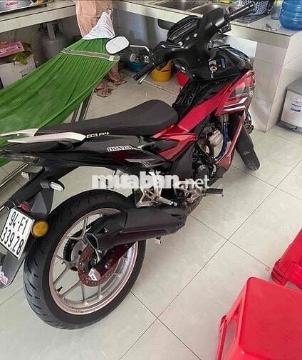 Honda Winner X Đỏ đen Côn tay