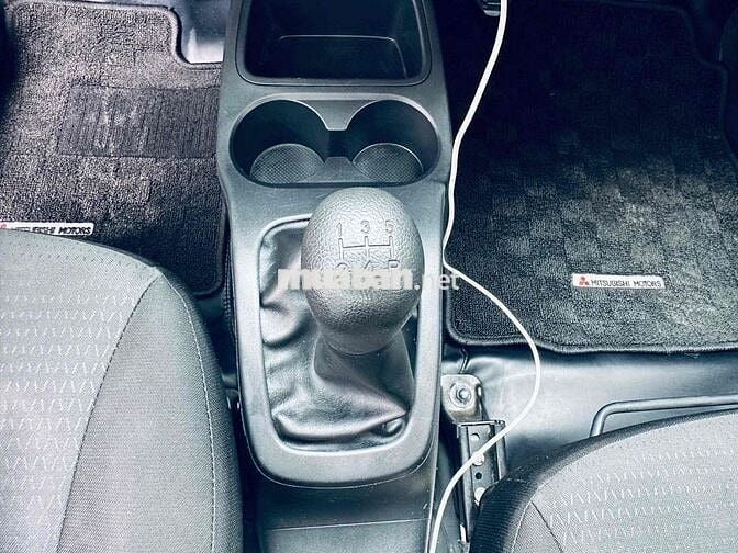 Mitsubishi Attrage 2025 1.2 MT - 42000 km