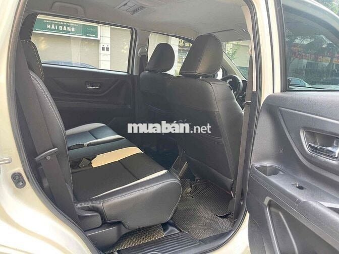 Toyota Avanza Premio 2023 CVT - 52000 km bao zin