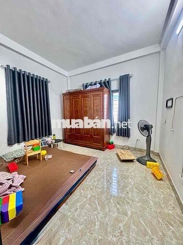 bán nhà Định công thượng. diện tích. 53.m2 . xd 6 Tầng. giá. 12.5 tỷ