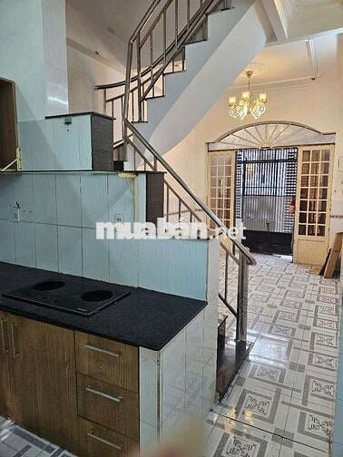 Nhà 3.2x10m 2lầu 3pn 2wc st.gần chợ Thạch Đà phạm văn chiêu gv