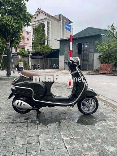 VESPA Nguyên Bản 2013 Chất _Bảo Hành Dài Hạn