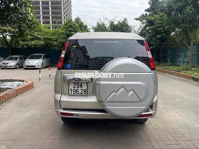 Ford Everest 2012 Limited 4x2 - 115000 km