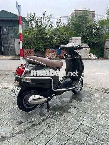 VESPA Nguyên Bản 2013 Chất _Bảo Hành Dài Hạn