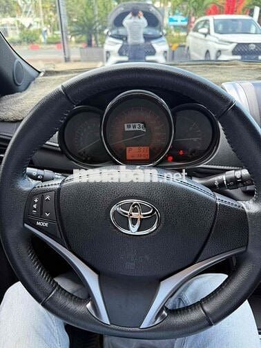 Toyota Yaris 2014 1.3G - 30000 km