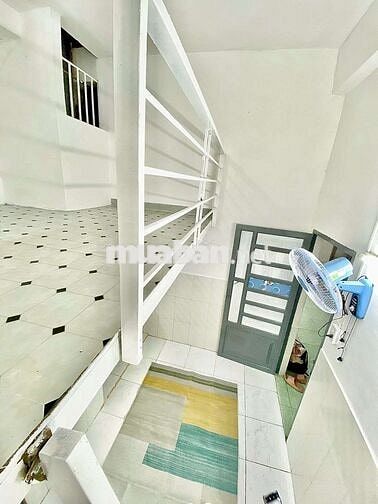 cho thuê trọ giá rẻ Ngay Ngã tư bốn xã giờ giấc tự do