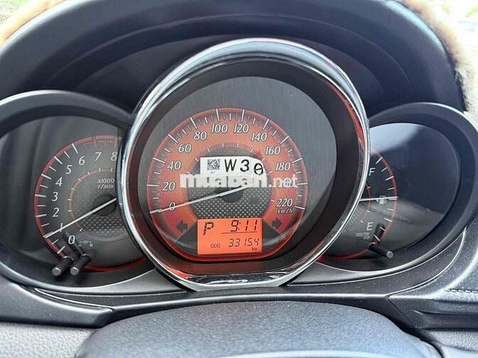 Toyota Yaris 2014 1.3G - 30000 km