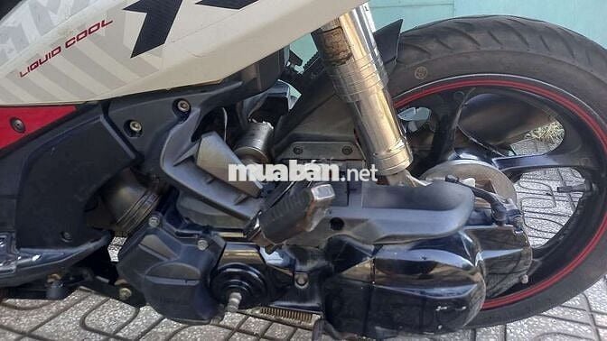 Yamaha Nouvo 6 Trắng Đỏ Đen Đã sử dụng