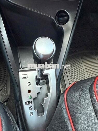 Toyota Yaris 2014 1.3G - 30000 km