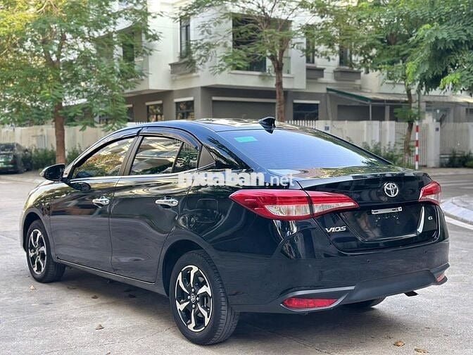 Toyota Vios G 1.5 CVT 2025 - 30,000 Km siêu đẹp.