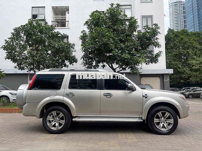 Ford Everest 2012 Limited 4x2 - 115000 km