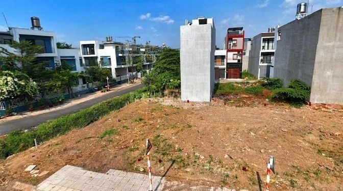 CHÍNH CHỦ 3 TỶ ĐẤT NỀN MẶT TIỀN LIÊN PHƯỜNG SỔ SẴN ĐƯỜNG 8M KDC 