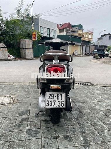 VESPA Nguyên Bản 2013 Chất _Bảo Hành Dài Hạn