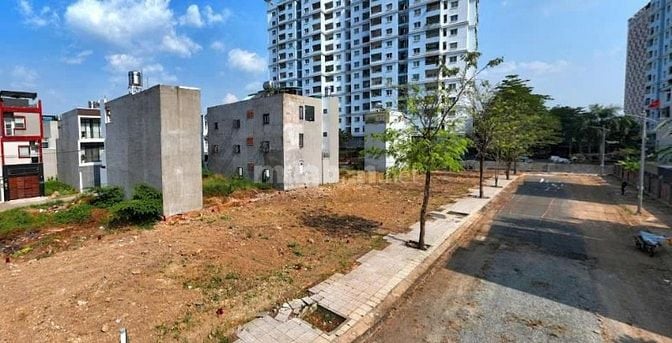 CHÍNH CHỦ 3 TỶ ĐẤT NỀN MẶT TIỀN LIÊN PHƯỜNG SỔ SẴN ĐƯỜNG 8M KDC 