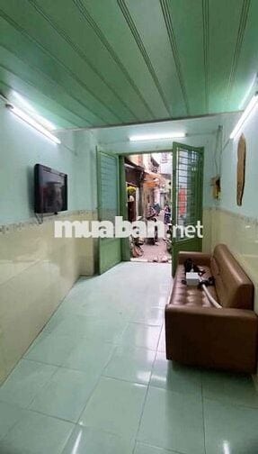 thuê P14-Q6, 25,8m2 1lững có sẵn nội thất, hẻm yên tĩnh, giá 5tr chốt