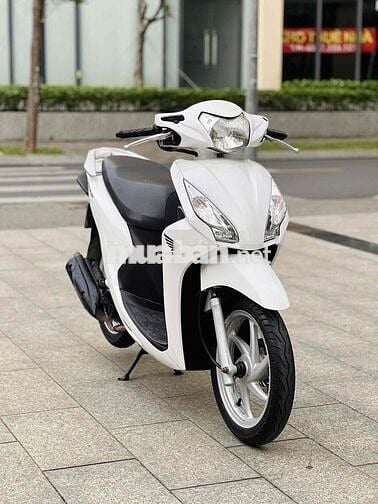 Honda Vision 2017 màu Trắng