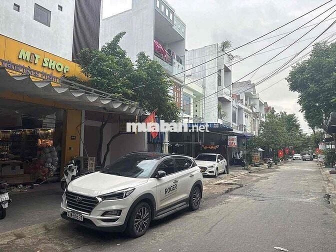 Vị trí đỉnh cao – 18 Mộc Bài 4, Hoà Khánh Ngay sau lưng siêu thị Mega