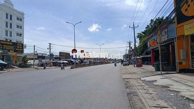 🍀🍀MẶT TIỀN NHỰA ĐẸP – GẦN CỔNG CHÍNH KCN PHƯỚC ĐÔNG