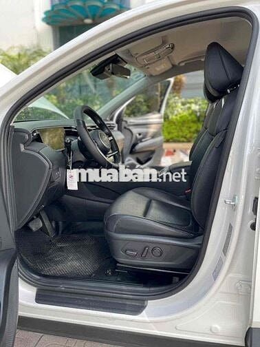 Hyundai Tucson 2022 2.0 đặc biệt 30000 km