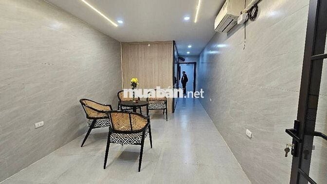 CĂN HỘ TẬP THỂ HAI BÀ TRƯNG VỪA Ở VỪA KINH DOANH - 15M RA Ô TÔ