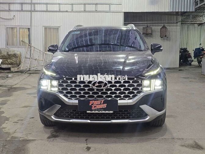 Hyundai Santafe 2021 Premium 2.2D,màu đen,65.000km