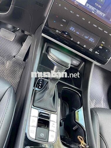 Hyundai Tucson 2022 2.0 đặc biệt 30000 km