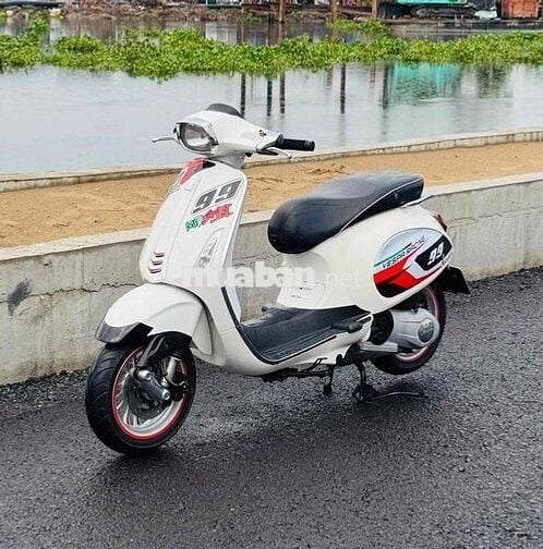 Piaggio Vespa Sprint 2016 3vie Trắng xe zin 9 chủ
