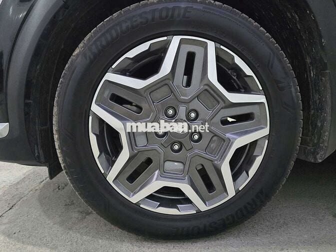 Hyundai Santafe 2021 Premium 2.2D,màu đen,65.000km