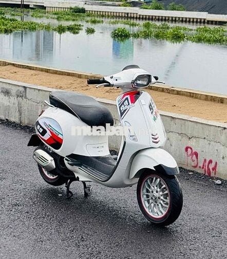 Piaggio Vespa Sprint 2016 3vie Trắng xe zin 9 chủ