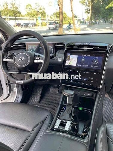 Hyundai Tucson 2022 2.0 đặc biệt 30000 km
