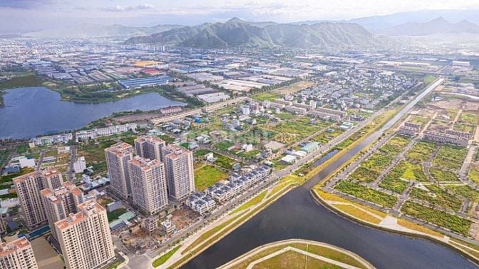 Bán hai lô liền kề đối lưng shophouse 230m đường Võ Tự DA Lakeside