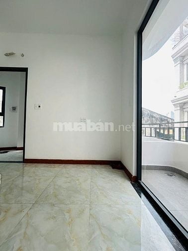 Nhà Nguyễn Tất Thành – Q4 | 63m² | 1 trệt 2 lầu – Có thu nhập 8tr/th