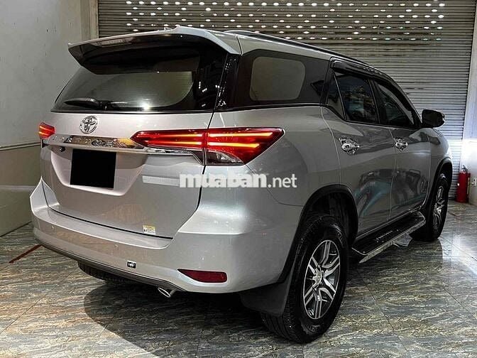 Toyota Fortuner Xăng 2.7V 4x2 - chất Zin/Đẹp