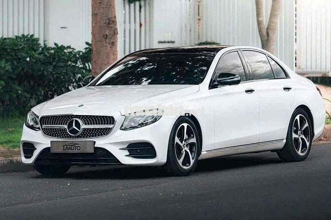 Mercedes Benz E Class 2019 E200 Sport - 41000 km