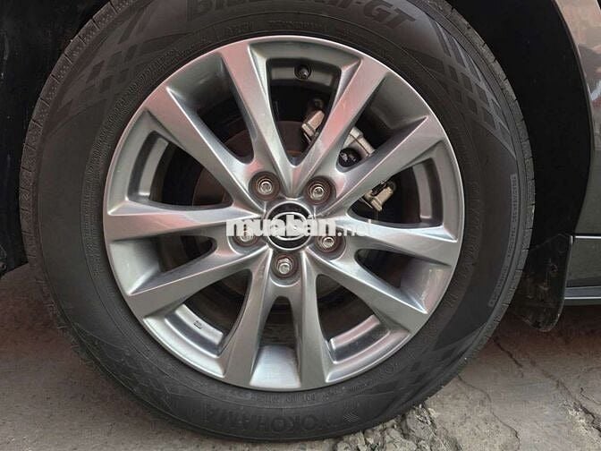 Mazda 3 2024 Luxury 1.5L,màu xám,19.000 km