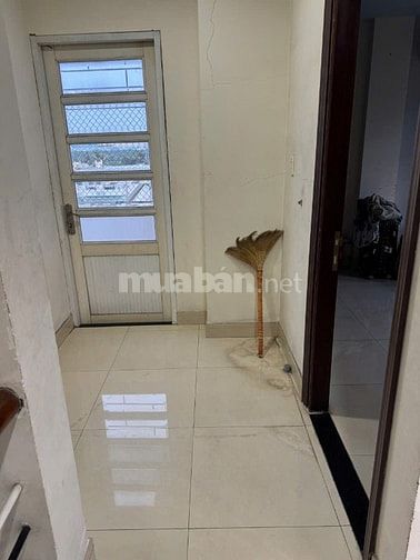 Bán nhà biệt thự căn góc 214m² mặt đường Nguyễn Duy Trinh Q2 gần chợ 5