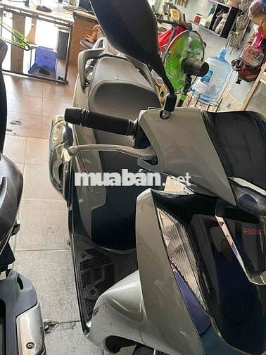 Honda SH 160i ABS 2024 Xám 8000 km