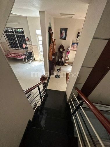 Bán nhà biệt thự căn góc 214m² mặt đường Nguyễn Duy Trinh Q2 gần chợ 5