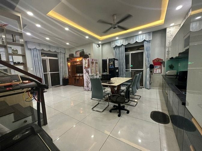 CHÍNH CHỦ BÁN CĂN GÓC 2 MẶT TIỀN VIEW CÔNG VIÊN - HỒ BƠI DỰ ÁN LOVERA 