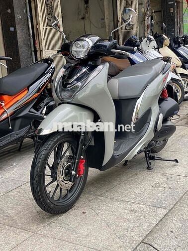 Honda SH Mode 2024 Sporty Xám xi măng 1200 km