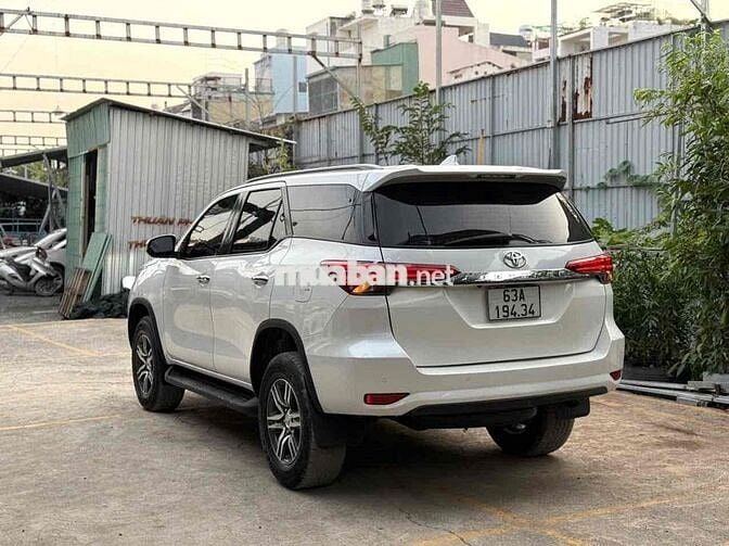 FORTUNER 2.4G 2022 TỰ ĐỘNG BẢO HÀNH 1 NĂM