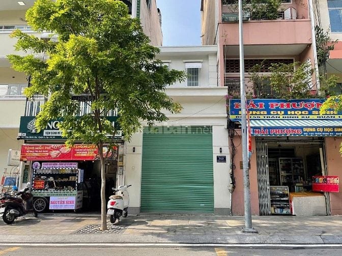 Rẻ hơn thị trường 15%, Chỉ 25 tỷ nhà 4,1x17 mặt tiền Trần Đình Xu Q.1